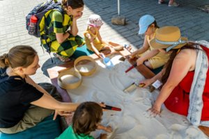 Europos archeologijos dienos: nuo povandeninės archeologijos iki elitinio kuršių kario kalavijo