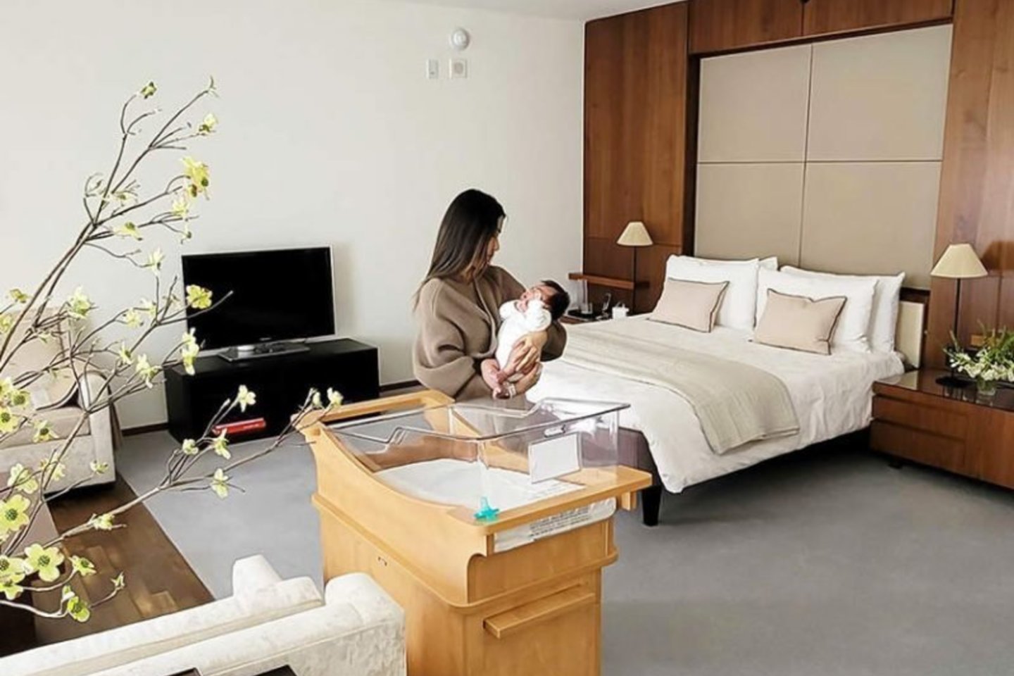 Unikalioje įstaigoje profesionalūs darbuotojai pasirūpina ir motina, ir kūdikiu.<br>„Boram Postnatal Retreat“ nuotr.
