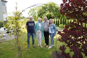 Pakaunės gyventojai akmenų daugiabučio kiemui puošti vežė net iš Ispanijos – aplinkiniai neatsistebi šia kompanija