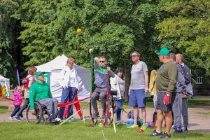 „Olimpinėje dienoje“ – galimybė pasivaržyti su paralimpinio sporto lyderiais