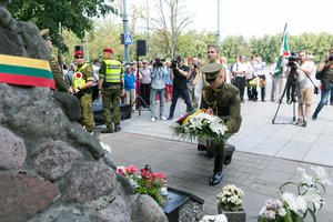 Gedulo ir vilties diena: Lietuvoje minimos 81-osios tremties metinės