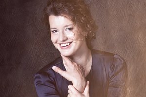 Antros atžalos besilaukianti pianisto L. Geniušo žmona Anna – prestižinio JAV konkurso finale