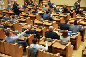 Seimo opozicija rengs savo antiinfliacinį įstatymų paketą