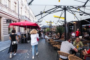 Ragina ruoštis sunkmečiui – atleidimų iš darbo bus tik daugiau