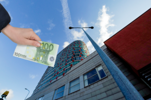 Pasiskaičiuokite, kiek didės jūsų įmokos: norintys paskolas grąžinti anksčiau turės papildomai susimokėti