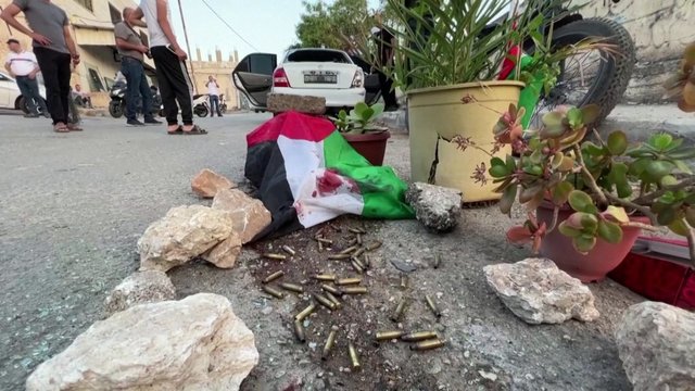 Per Izraelio operaciją Vakarų Krante žuvo 3 palestiniečiai: buvo šaudoma į transporto priemonę