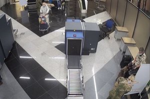 Rusijoje įkalintas buvęs JAV diplomatas, apkaltintas narkotikų kontrabanda