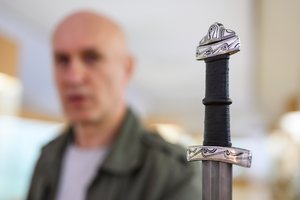 Kviečia pajusti, kokie būdavo kuršių kalavijai