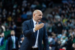 Po laimėto Turkijos čempionato „Fenerbahce“ išsiskyrė su A. Džordževičiumi