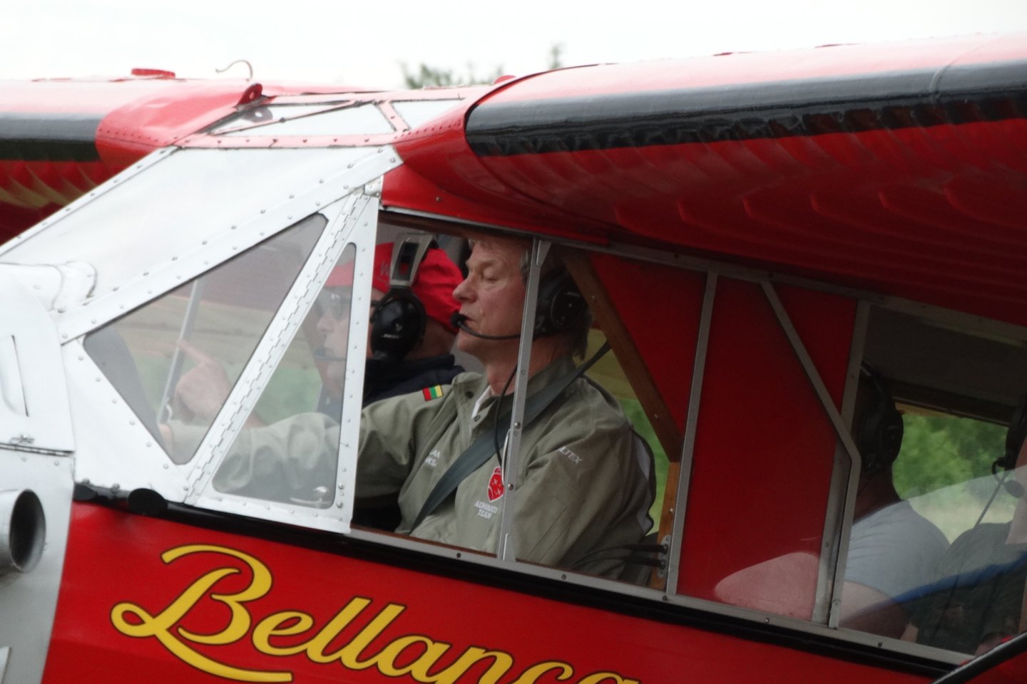  „Bellanca“ lėktuvas šeštadienį nusileido Alytaus aerodrome.<br> A.Karaliūno nuotr.