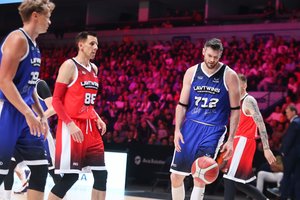 Jau seniai regėto dydžio Lietuvos krepšinio žvaigždynas išlydėjo brolius Lavrinovičius į kitą gyvenimo etapą