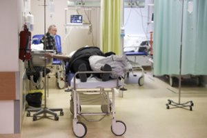 Sekmadienį COVID-19 liga pasiglemžė daugiausiai gyvybių šią vasarą