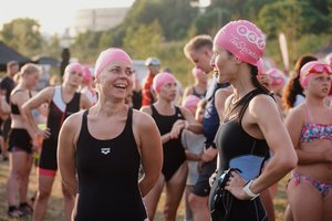 Unikalaus formato triatlono renginys kviečia moteris sportuoti bei pamilti aktyvų gyvenimo būdą