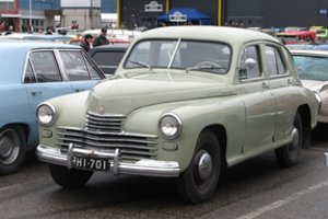 Rusija priversta gaminti 70 metų senumo automobilių modelius: grįžta „Volga“ ir „Pobeda“ gamyba