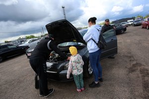 Kylant degalų ir elektros kainoms patarė, kokį rinktis automobilį: tik taip pavyks sutaupyti