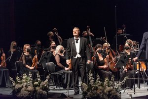 Įspūdingas Klaipėdos festivalio finalas suvienys Klaipėdos valstybinio muzikinio teatro ir kviestinius solistus 