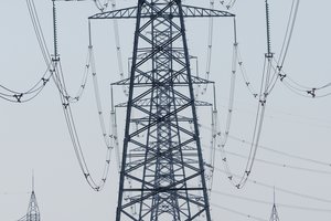 Atšaukiamas Kaliningrado elektros sistemos izoliuoto darbo bandymas