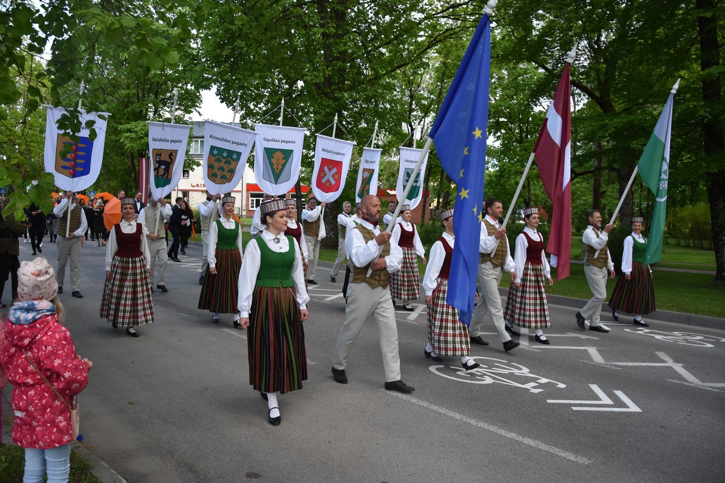 Siguldoje, kur lankytojų laukia ir pramogos, ir atvertos pilys, rengiamos spalvingos miesto šventės.<br>A.Srėbalienės nuotr.