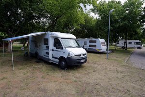 Skundžiasi neadekvačiomis kainomis – už draudimą tenka sumokėti kone tiek pat, kiek už patį kemperį