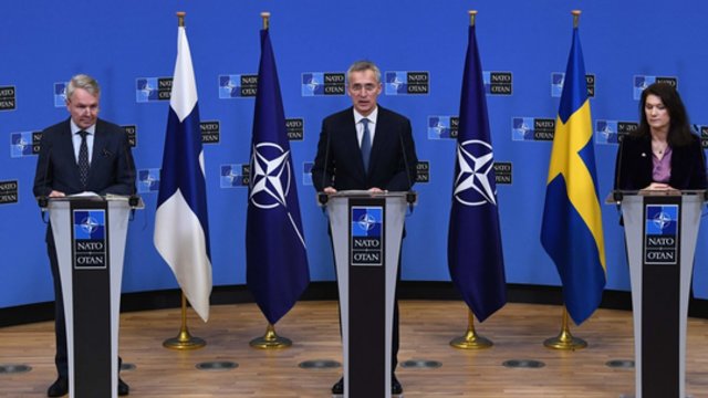 Suomijos ir Švedijos lyderiai aptars siekį įstoti į NATO su Turkijos vadovu