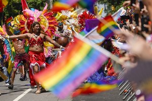 Niujorko „Pride“ eitynėse kilo spūstis, dalyviams palaikius fejerverkų garsą šūviais