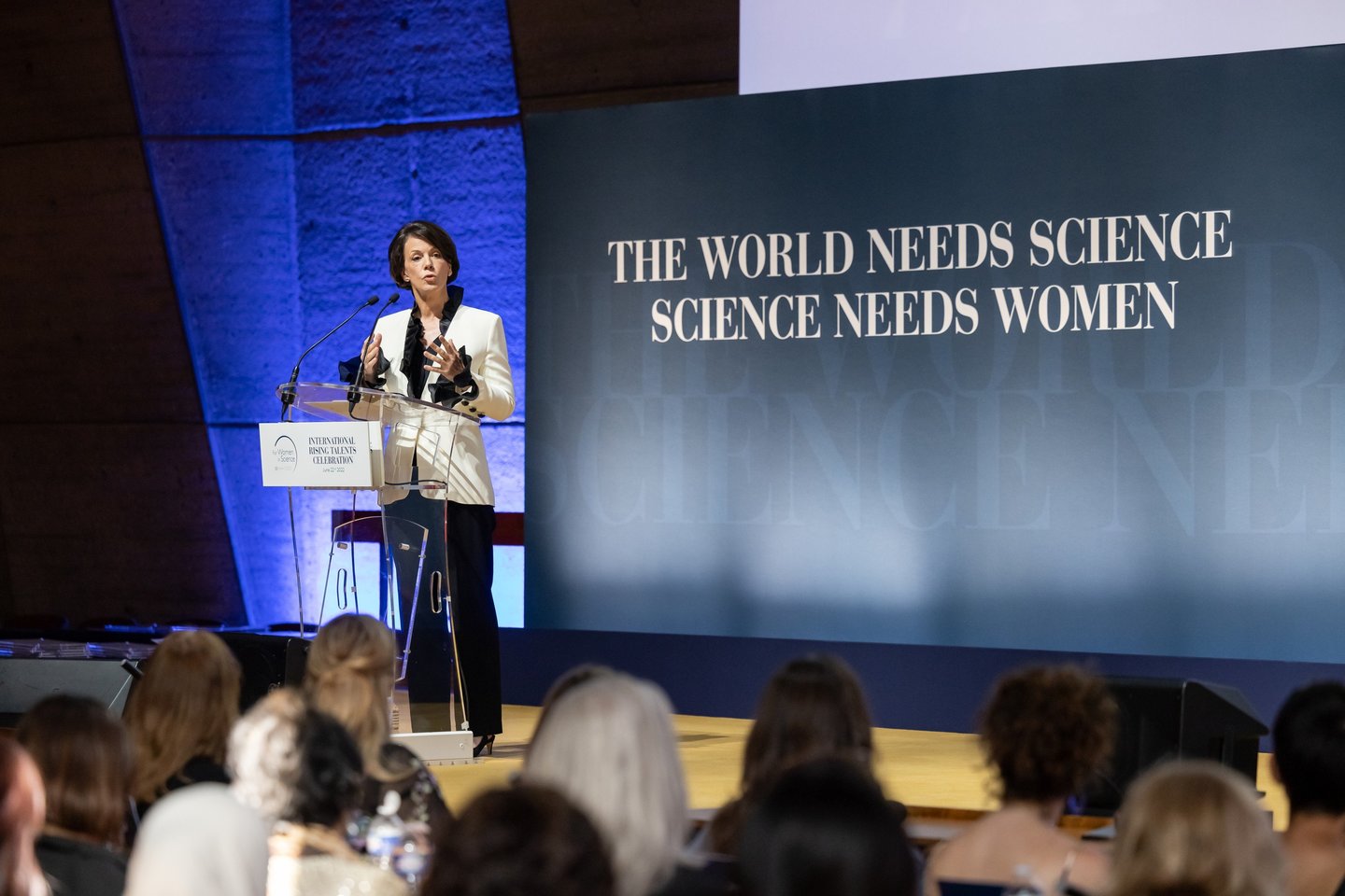 Šis garbingas „L’Oréal-UNESCO“ programos „Moterims moksle“ įvertinimas kasmet skiriamas 15-ai perspektyviausių mokslininkių pasaulyje, kurių tyrimai gali pakeisti pasaulį.<br> „L'Oréal-UNESCO For Women in Science“ nuotr.