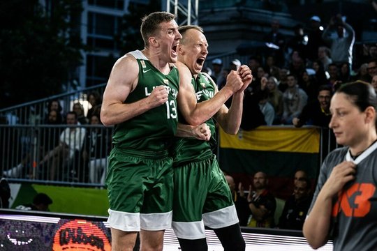 Trijulių rinktinių žaidėjai po istorinio pasaulio čempionato ir netikėtų piršlybų: „Kažkada gyvenime suvoksime, ką padarėme“