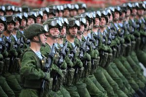 Tapti rusiška patrankų mėsa bus dar lengviau: vykti į frontą bus galima tiesiai iš mokyklos