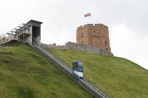 Į Gedimino kalną patekti bus galima tik keltuvu