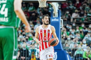 Š. Jasikevičiaus treniruojama „Barcelona“ yra arti susitarimo su patyrusiu serbu