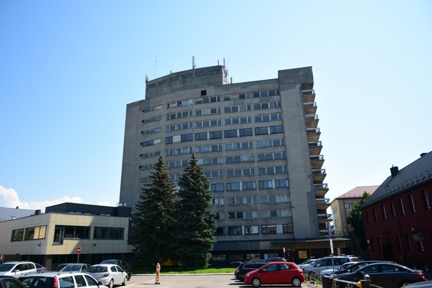 Sovietmetį primenantis viešbutis „Panevėžys“ atsinaujins: miesto centro vaizdo nebegadins.<br>R. Ančerevičiaus, K. Mačiūno, PST nuotr. ir vizual.
