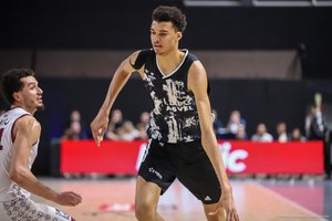 V. Wembanyama Eurolygą iškeitė į Europos taurę