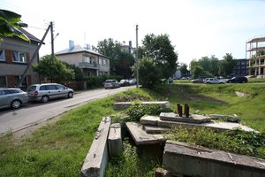 Gyventojų protestai ir krizė verslininkus sustabdė, bet aiškėja – septynių aukštų namas Kauno Žaliakalnyje kils