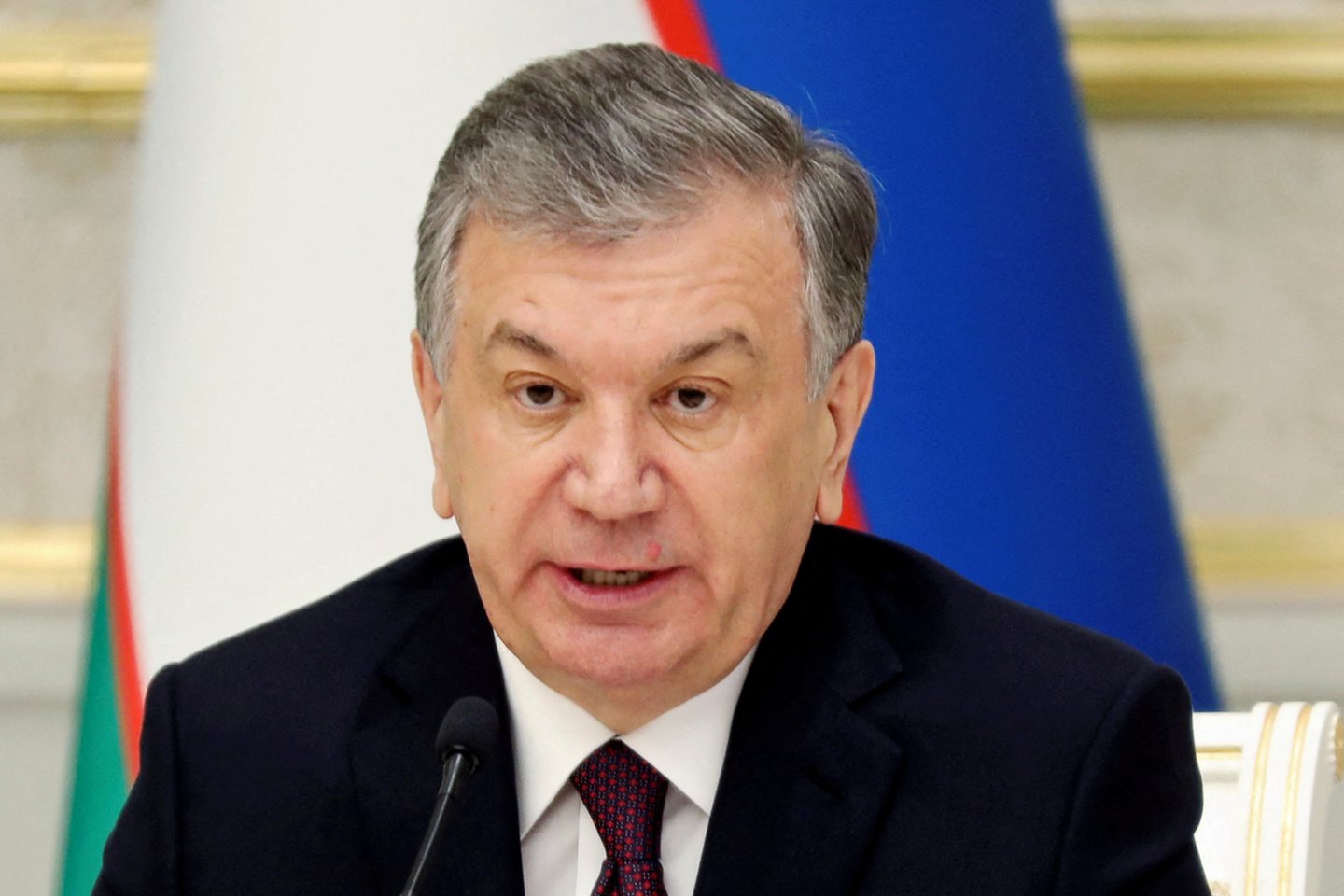 Uzbekistane protestų krečiamame regione paskelbta nepaprastoji padėtis.