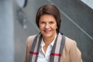 Lietuvos viešbučių ir restoranų asociacijos prezidentė E. Šiškauskienė: „Pinigus reikia leisti“