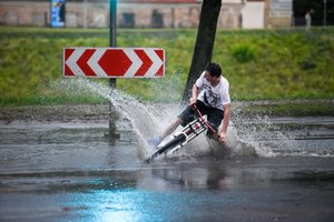 Sugrįžta lietuviška vasara: šiltomis dienomis gaivins lietus, kai kur sugriaudės perkūnija