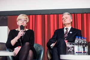 Trintis tarp G. Nausėdos ir valdančiųjų netrukus gali dar labiau paaštrėti: prezidentas parodė esantis kitoje linijos pusėje