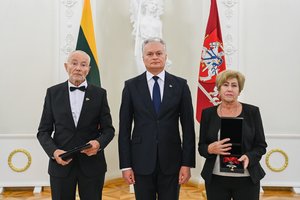 Valstybės apdovanojimai – M. Kvedaravičiui, S. Paltanavičiui, G. Padegimui