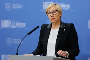 Dėl prastesnių matematikos egzamino rezultatų – suirutė: J. Šiugždinienė prašo išanalizuoti priežastis