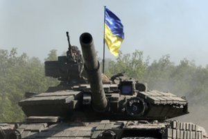 Tankų bataliono vadas: šioje srityje Ukrainos kariai efektyvumu jau aplenkė amerikiečių jūrų pėstininkus