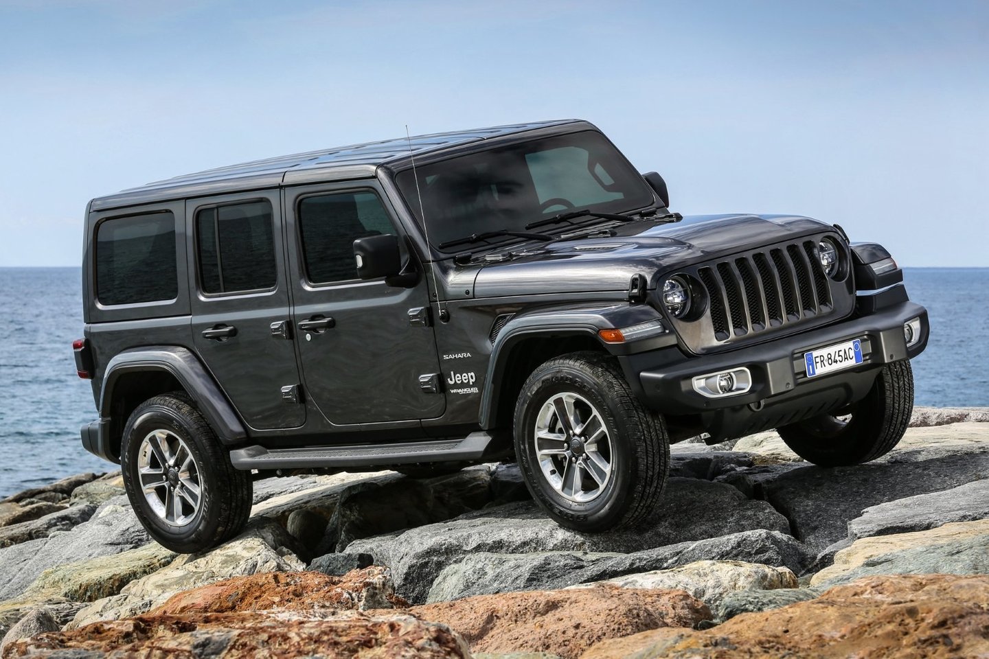 „Jeep“ išrinktas pačiu patriotiškiausiu Jungtinių Valstijų prekės ženklu.<br>Gamintojo nuotr.