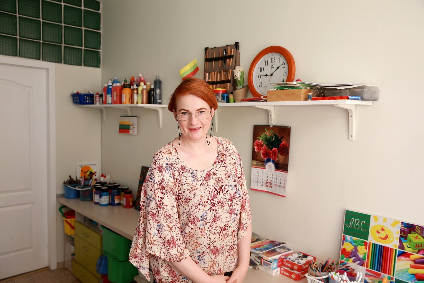  Praėjusiais mokslo metais K.Matulionytė Vilniaus Šilo mokykloje mokė trečiokus, kaip dailės terapeutė toje pačioje mokykloje dirbo su specialiųjų poreikių turinčiais mokiniais.<br> R.Danisevičiaus nuotr.