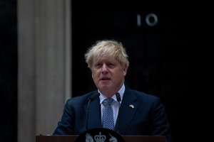 Daugiaveidį Borisą paskandino chaosas: nuo taukuotu paršeliu praminto brito sėkmė galiausiai nusisuko