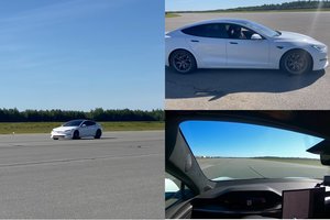 Po įsilaužimo į programinę įrangą „Tesla Model S Plaid“ rovė kaip išprotėjusi – įsibėgėjo iki 348 km/val.