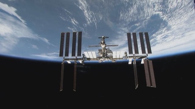 Pirmieji Lietuvos žingsniai kosmoso link: orbitoje jau skrieja 10 lietuviškų palydovų