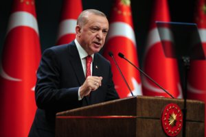 Turkija organizuos Rusijos, Ukrainos ir JT derybas dėl grūdų eksporto