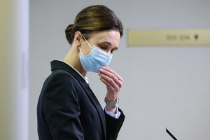 V. Čmilytė-Nielsen mato naują pandemijos grėsmę, pateikė nuomonę apie drastiškas priemones