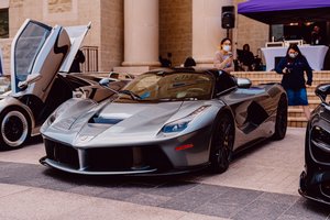 „Ferrari“ paskelbė penkerių metų strategiją: išleis 15 naujų modelių