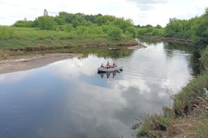 Aplinkosaugininkai vis išradingesni – poilsiautojus tikrina ir plaukdami upe