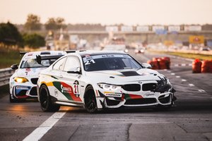 1006 km lenktynėms sudaužytą BMW M4 GT4 prikėlusi komanda neslepia: remontas kainavo kaip butas